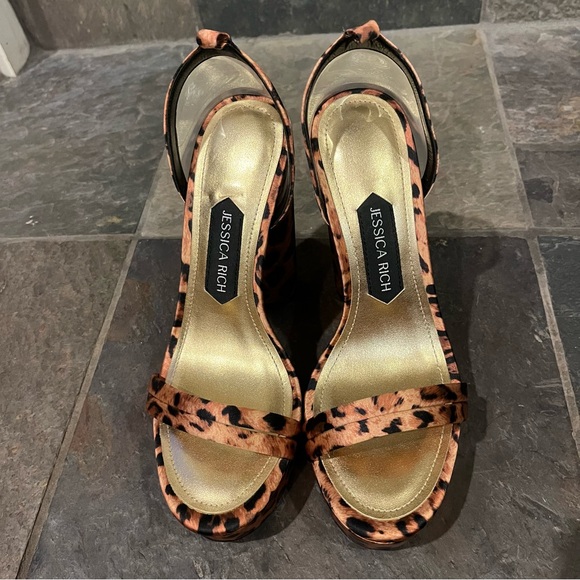 NWOT Jessica Rich leopard print heels size 38 (7.5 in U.S.) - Picture 7 of 7